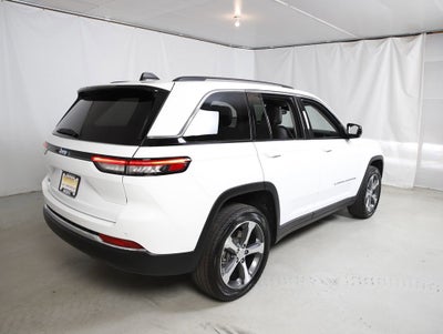 2022 Jeep Grand Cherokee 4xe Base