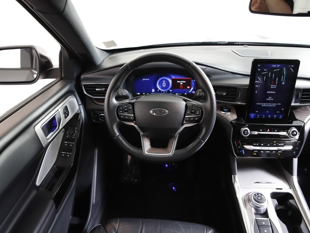 2023 Ford Explorer Platinum