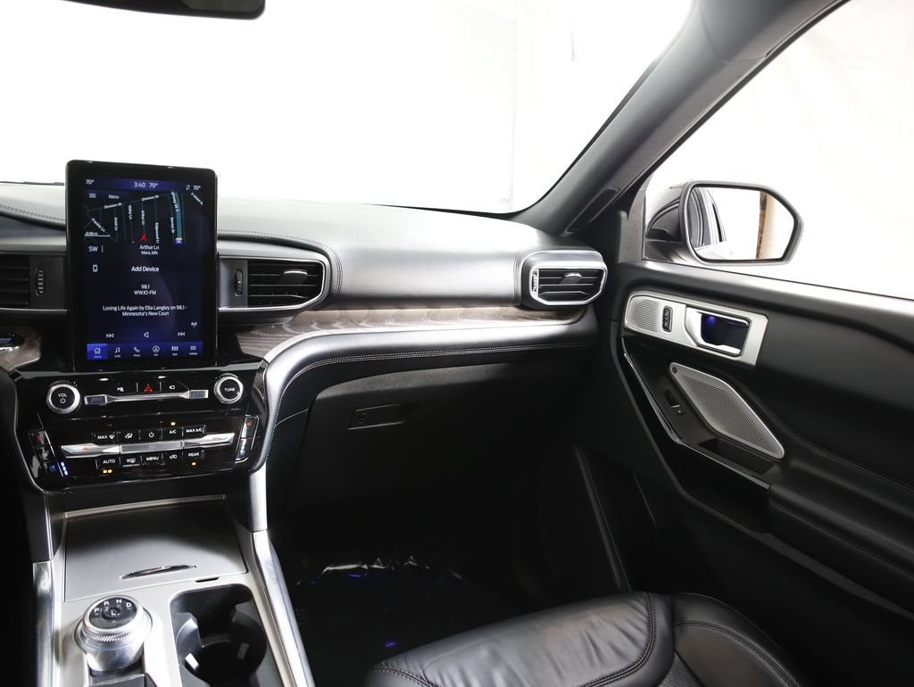 2023 Ford Explorer Platinum