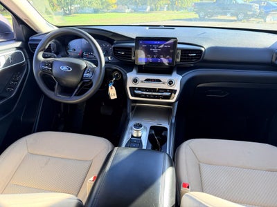 2020 Ford Explorer Base