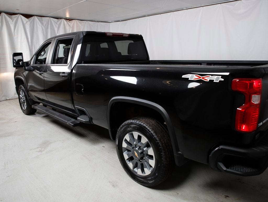 2022 Chevrolet Silverado 2500 HD Custom