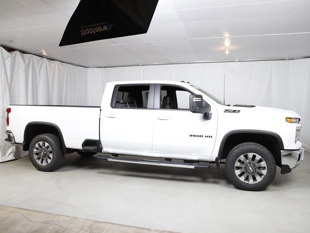 2026 Chevrolet Silverado 3500 HD LT