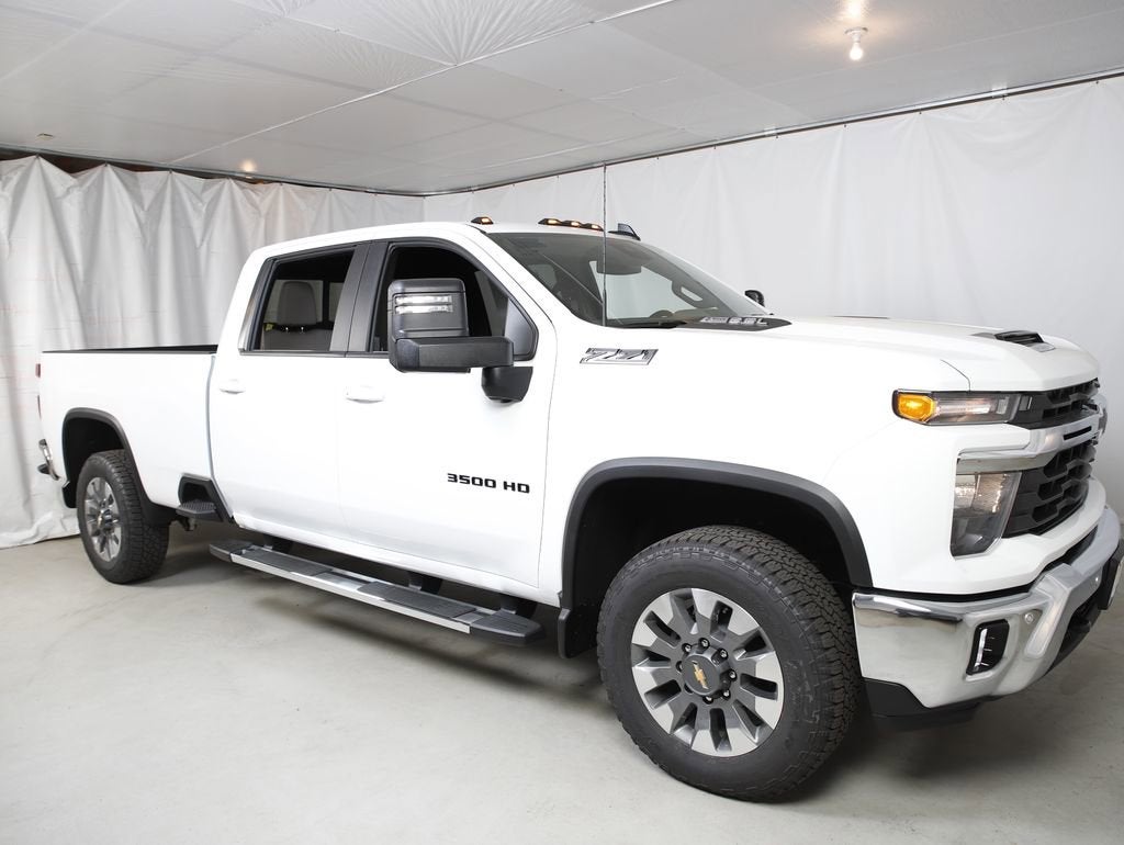 2026 Chevrolet Silverado 3500 HD LT