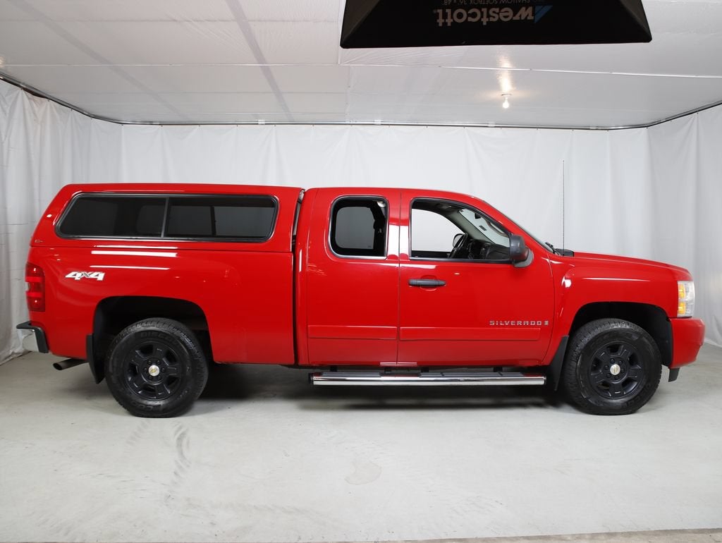 Used 2008 Chevrolet Silverado 1500 2LT with VIN 1GCEK19J48Z159354 for sale in Mora, Minnesota