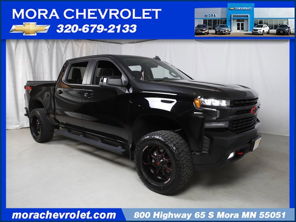 2021 Chevrolet Silverado 1500 LT Trail Boss 4X4 Crew Cab Short Box's photo