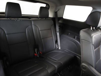 2022 GMC Acadia SLT
