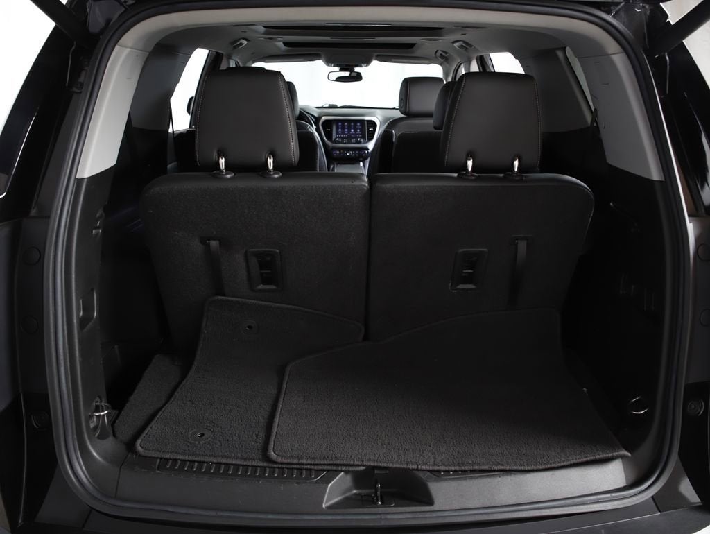 2022 GMC Acadia SLT