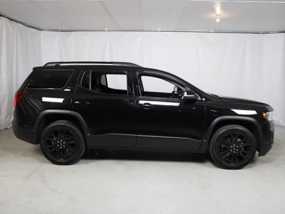 2022 GMC Acadia SLT