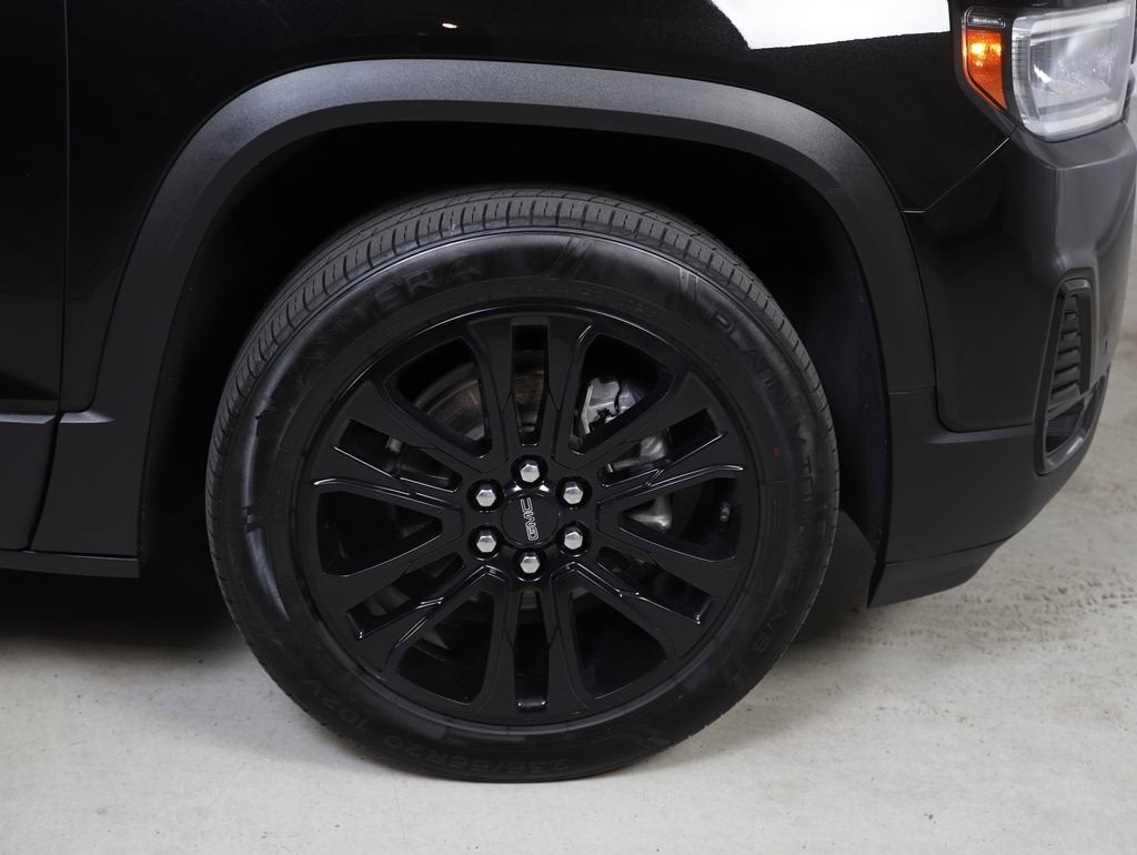 2022 GMC Acadia SLT