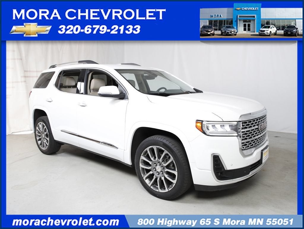 2023 GMC Acadia Denali