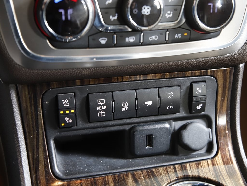 2016 GMC Acadia Denali