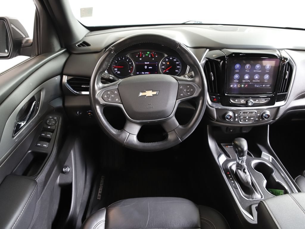 2022 Chevrolet Traverse LT Leather