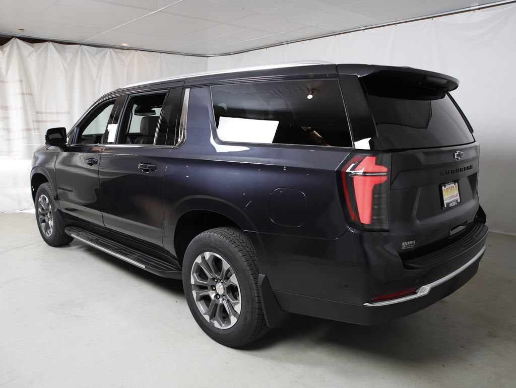 2026 Chevrolet Suburban LT - Photo 26