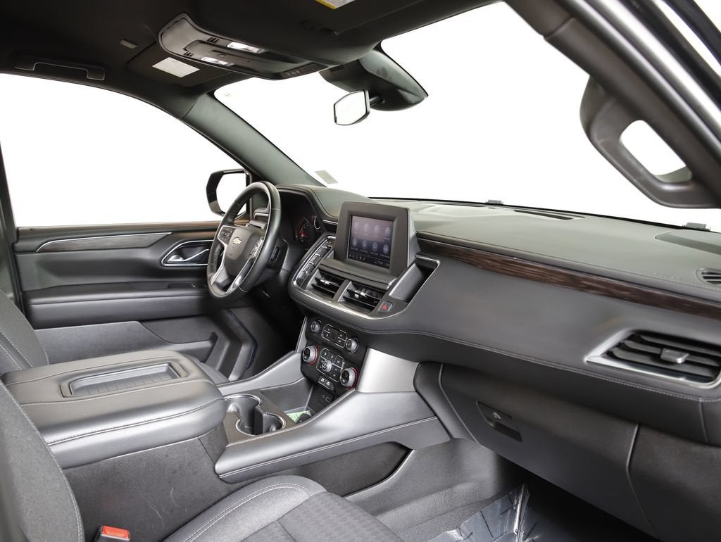 2024 Chevrolet Suburban LS