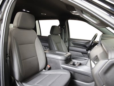 2024 Chevrolet Suburban LS