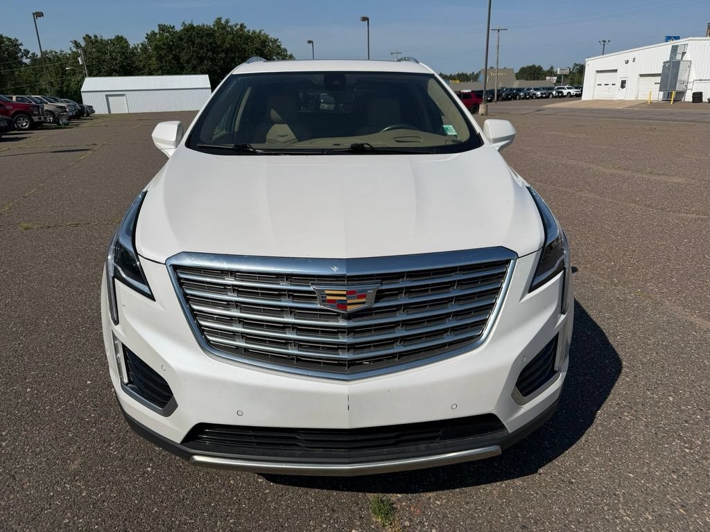 2017 Cadillac XT5 Platinum AWD