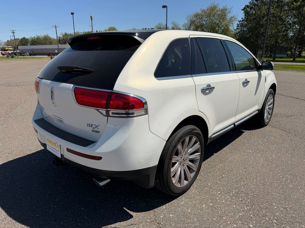 2013 Lincoln MKX Base