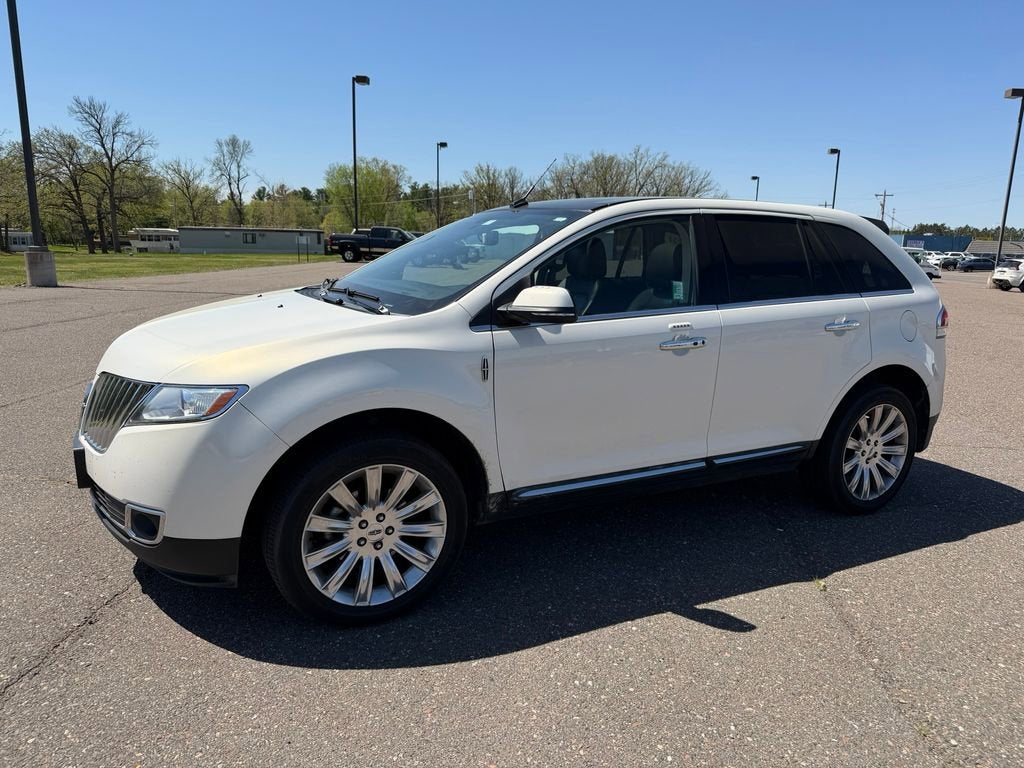 2013 Lincoln MKX Base