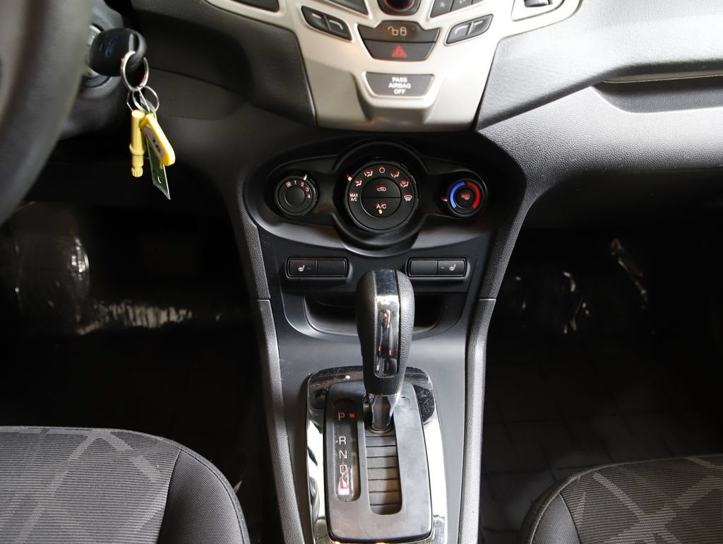 2011 Ford Fiesta SE