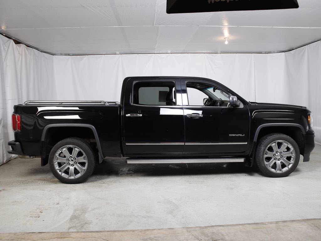 Used 2018 GMC Sierra 1500 Denali Denali with VIN 3GTU2PEJ4JG170896 for sale in Mora, Minnesota