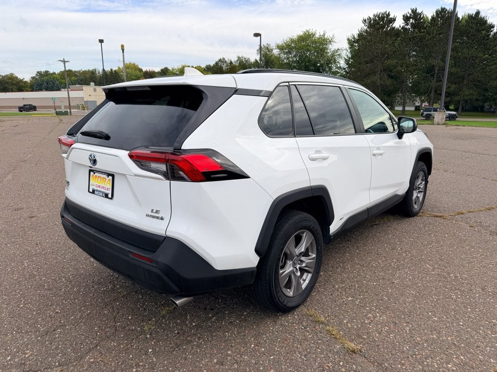 2023 Toyota RAV4 Hybrid LE
