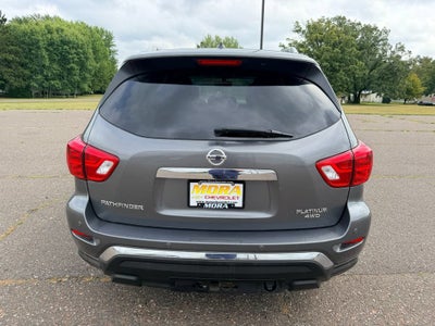 2017 Nissan Pathfinder Platinum