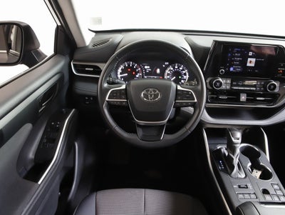 2024 Toyota Highlander LE