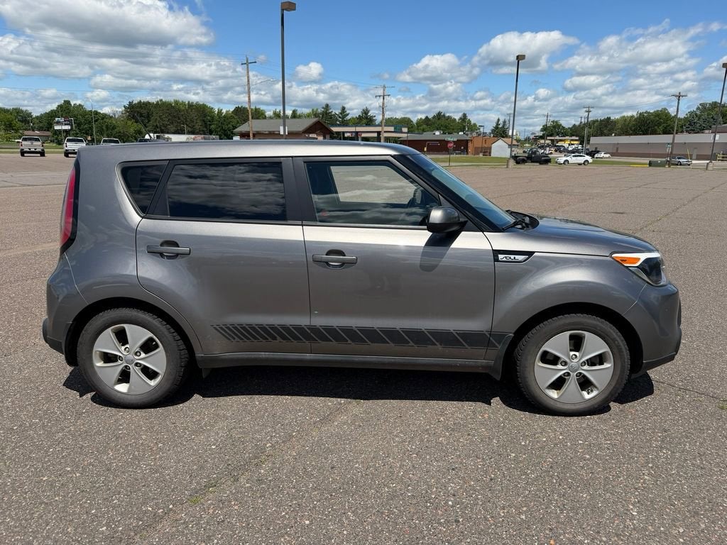 2016 Kia SOUL Base