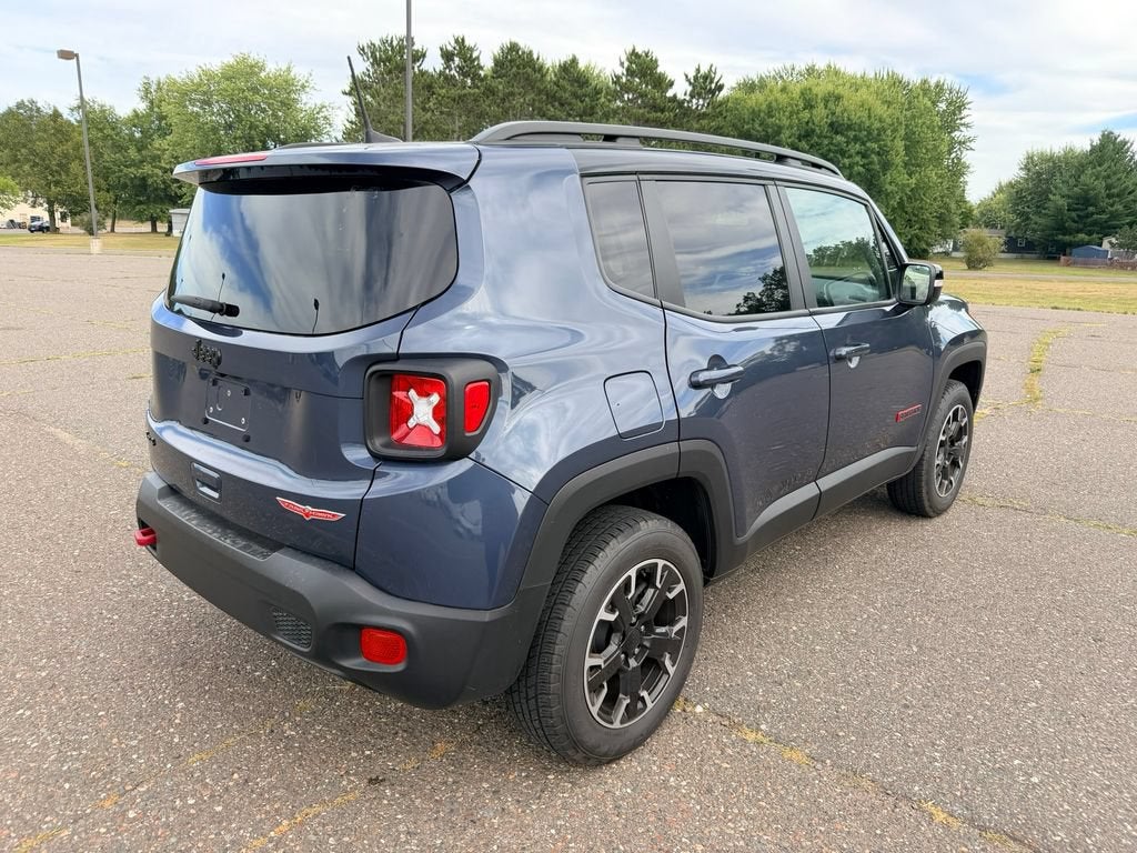 2023 Jeep Renegade Trailhawk