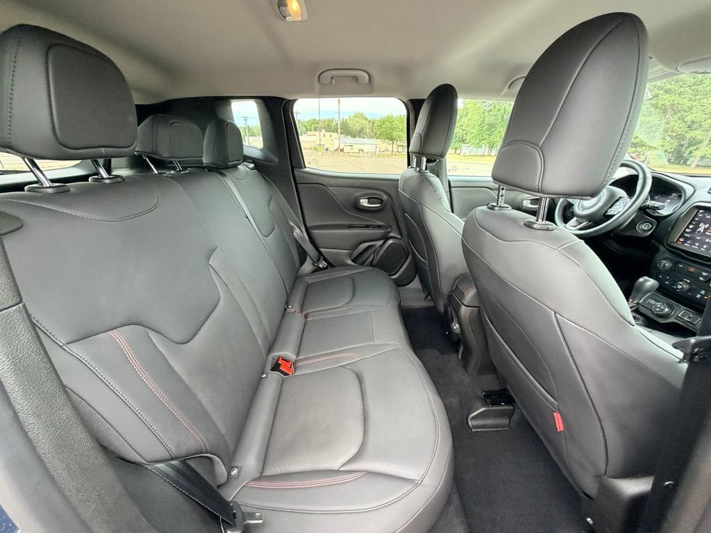 2023 Jeep Renegade Trailhawk