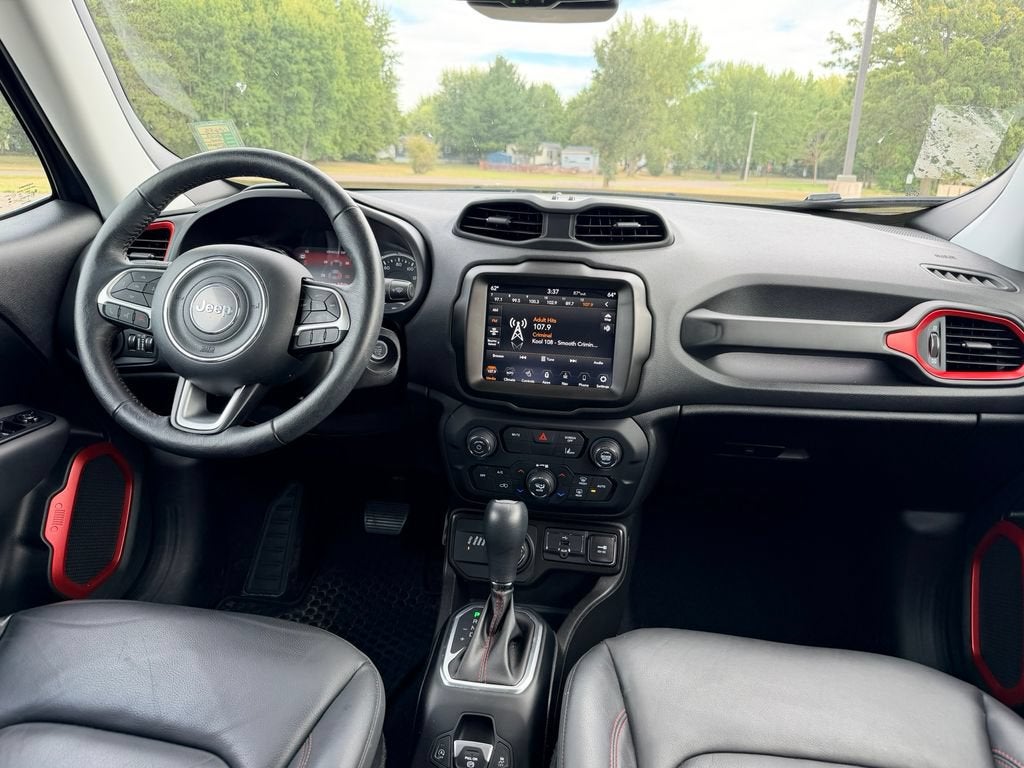 2023 Jeep Renegade Trailhawk